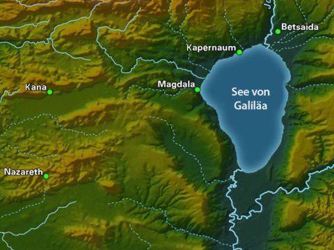 Einer der wichtigsten Orte für Fischer war die Stadt, die auf Aramäisch Magdala oder auf Griechisch Tarichäa genannt wird. Der Name Tarichäa kommt vom griechischen Verb „auf künstliche Weise konservieren“. Hier wurde Fisch für den Verkauf verarbeitet und mit Salz aus der Region des Toten Meeres konserviert. In Magdala lebte Maria Magdalena. – Folie 9