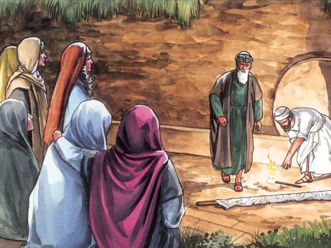 (Mk 15,47) Aber Maria Magdalena und Maria, die Mutter des Joses, sahen zu, wohin er gelegt wurde.<br/>(Lk 23,55–56) Es folgten aber die Frauen nach, die mit ihm aus Galiläa gekommen waren, und besahen die Gruft und wie sein Leib hineingelegt wurde. – Folie 1