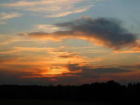 Mediterraner Sonnenuntergang. – Folie 13